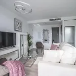 Appartement Serenity 2br With Pool *