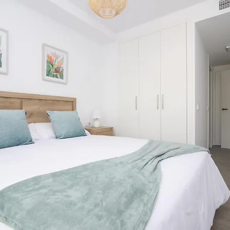 Serenity 2br With Pool Apartment