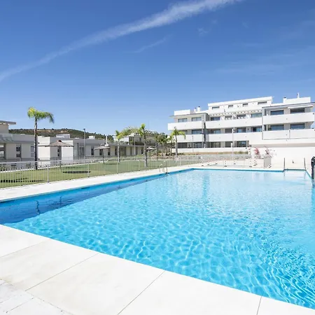 Serenity 2br With Pool Estepona